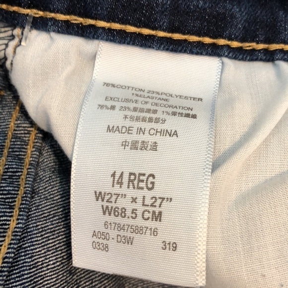 Levi’s 502 Regular Taper Leg Skinny Jean - Picture 4 of 6